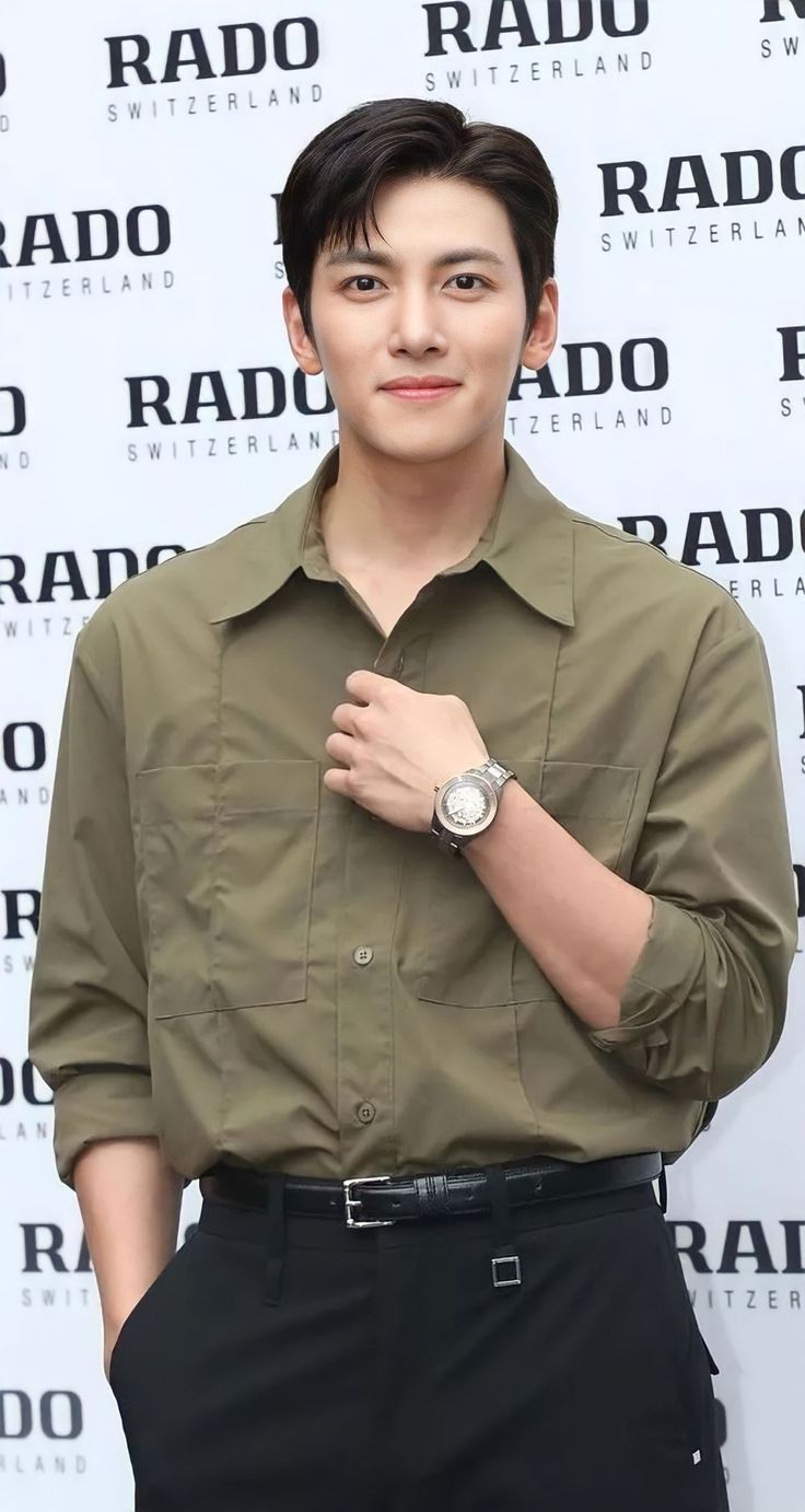 Yang Yang 