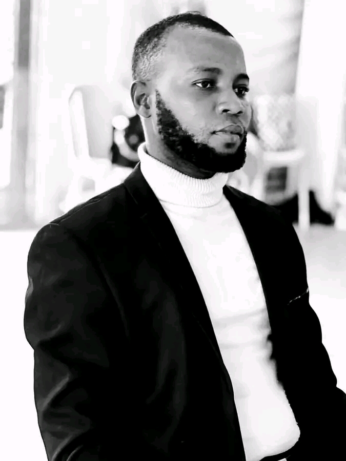 OMOTAYO   OLUWADAMILOLA OLUWAPAMILERIN a.k.a Chris Dam