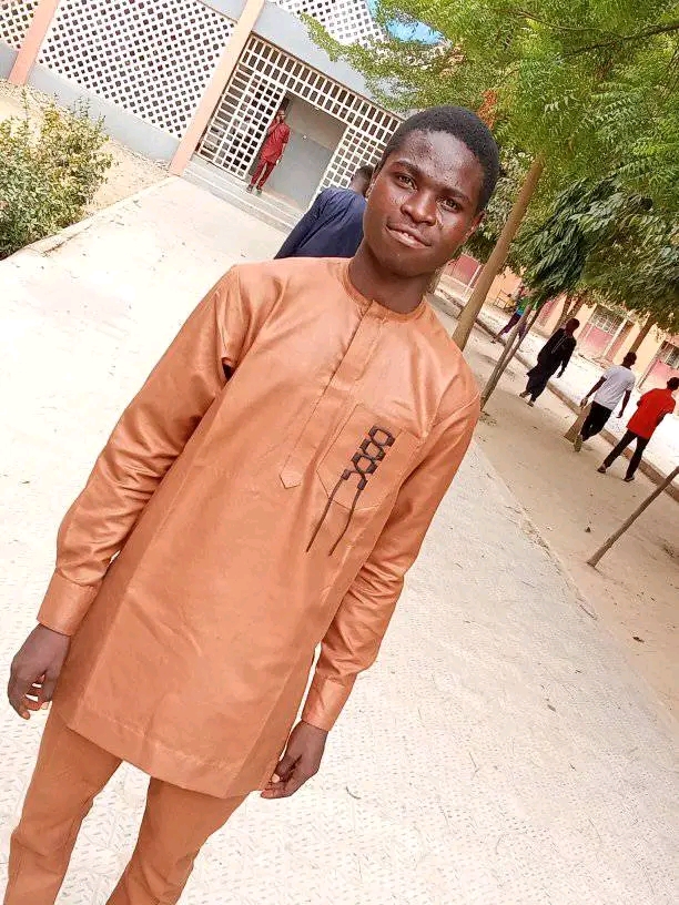 Waris Ayomide 
