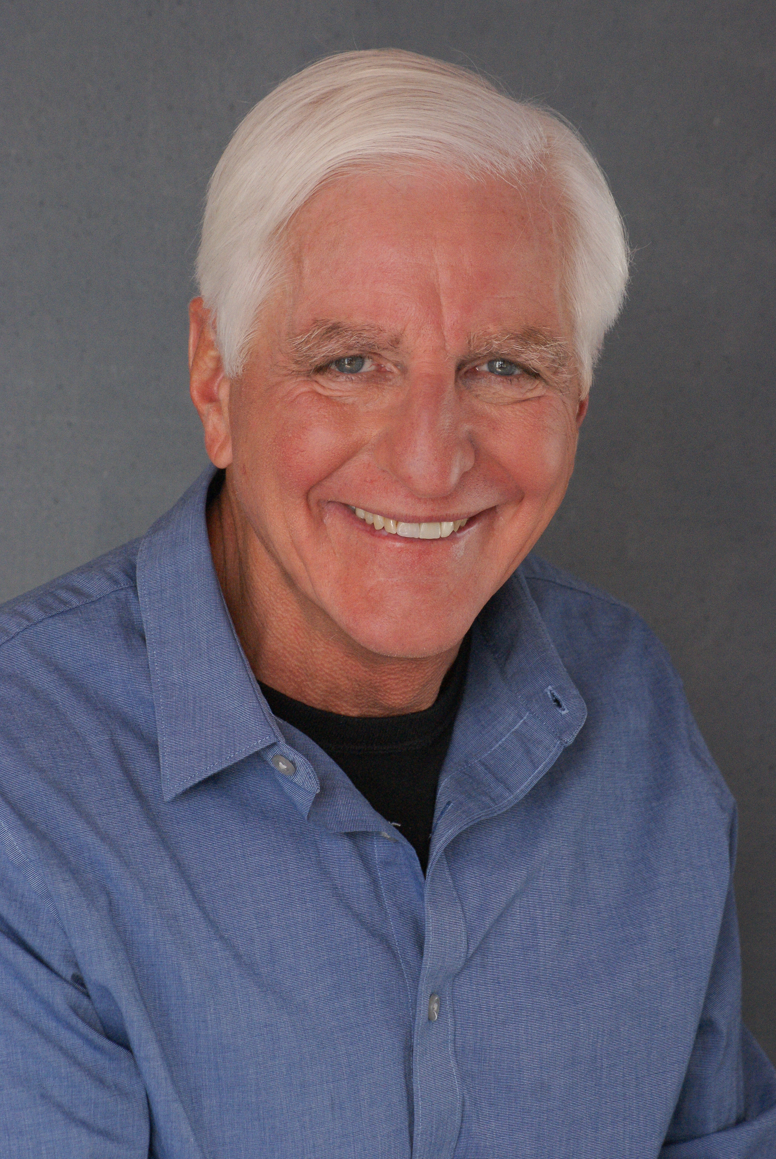 Robert  Kelly