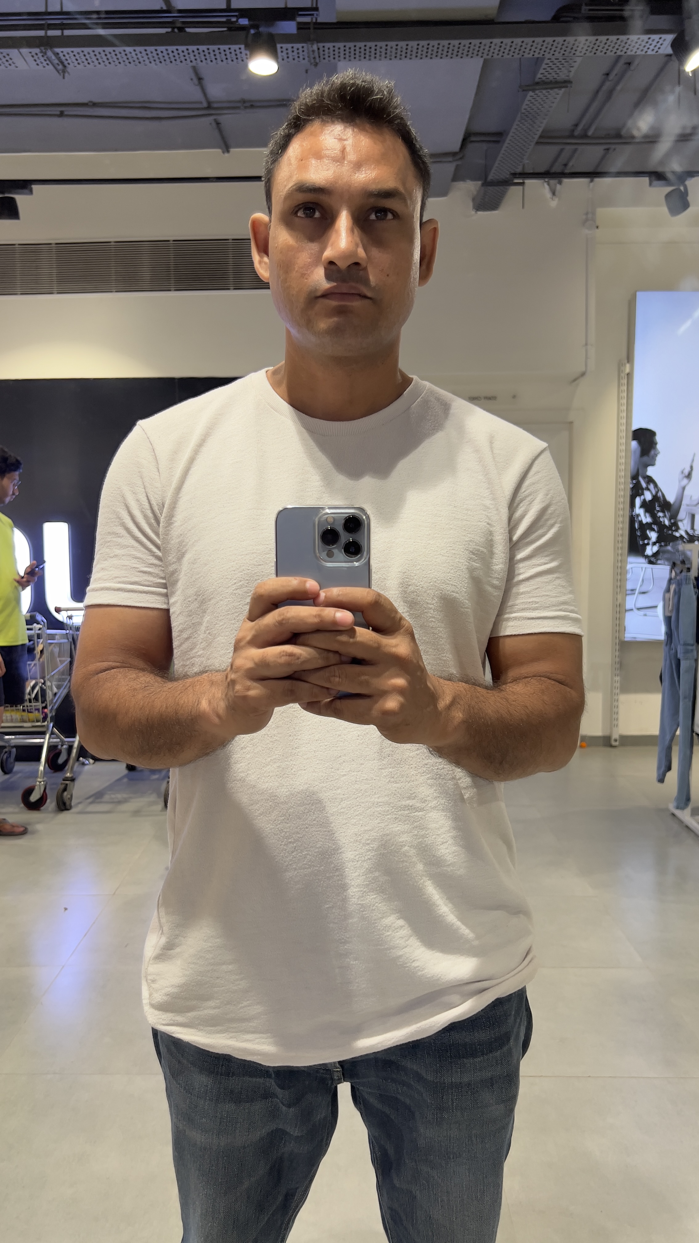 Shakir  Ali
