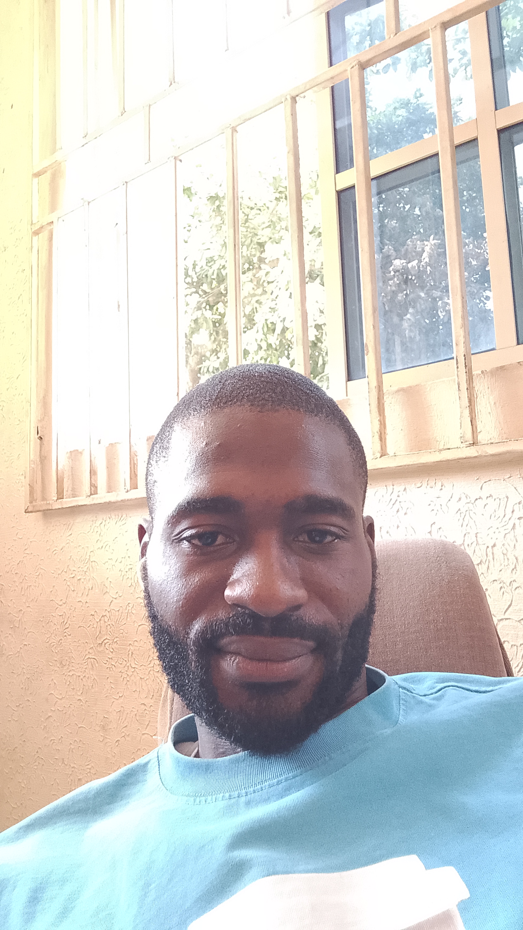 Akeem Moshood 