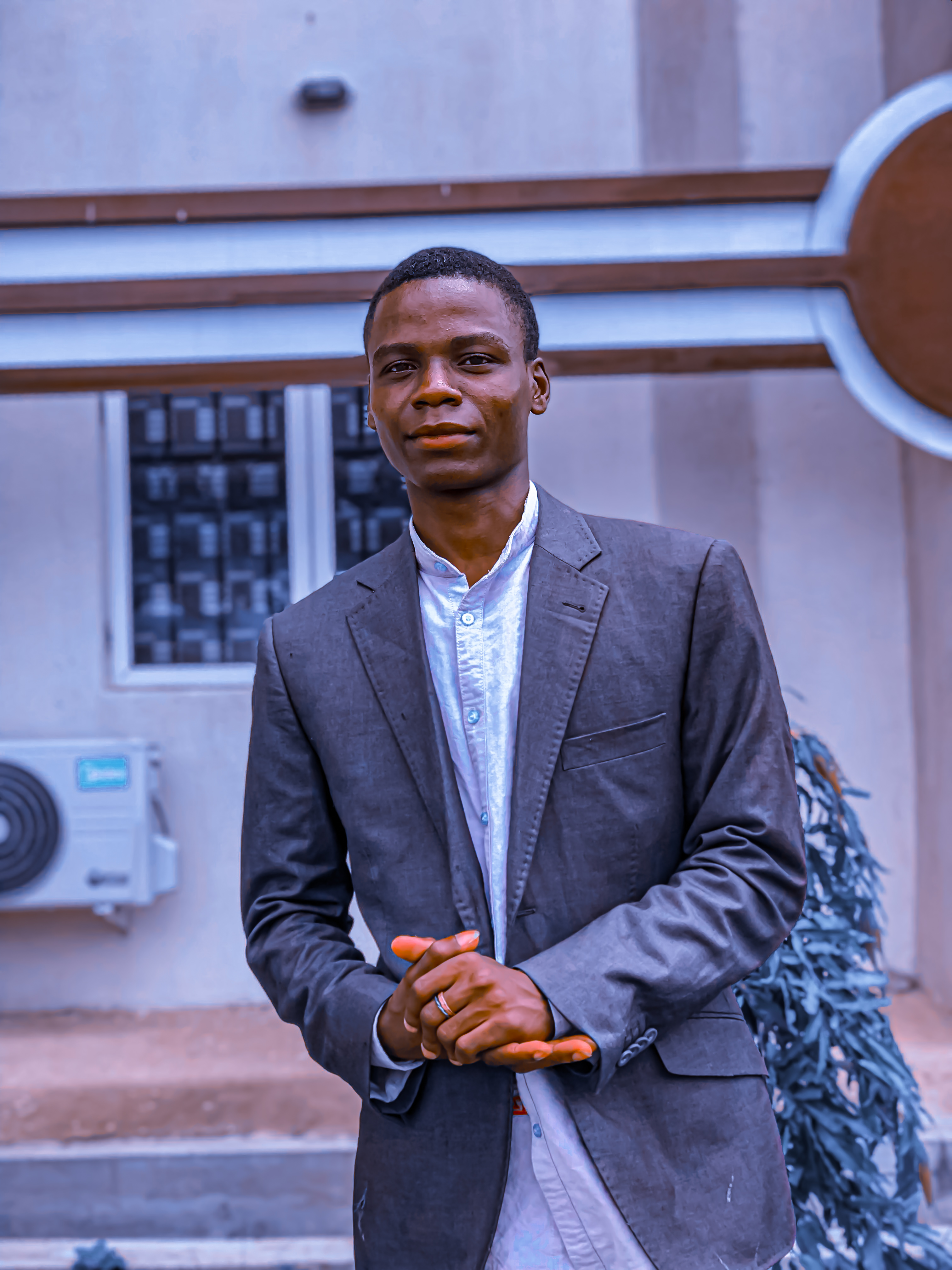 Douglas  Dahiru 