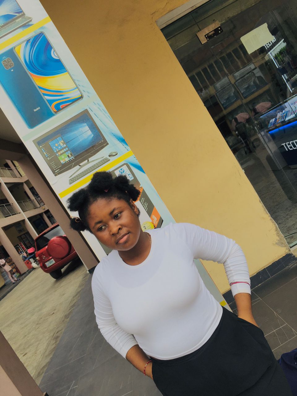 ESTHER OLUWABUNMI