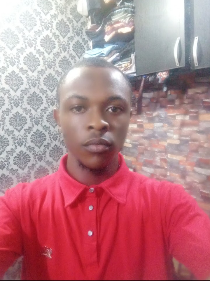 Vicks  Ndudim 