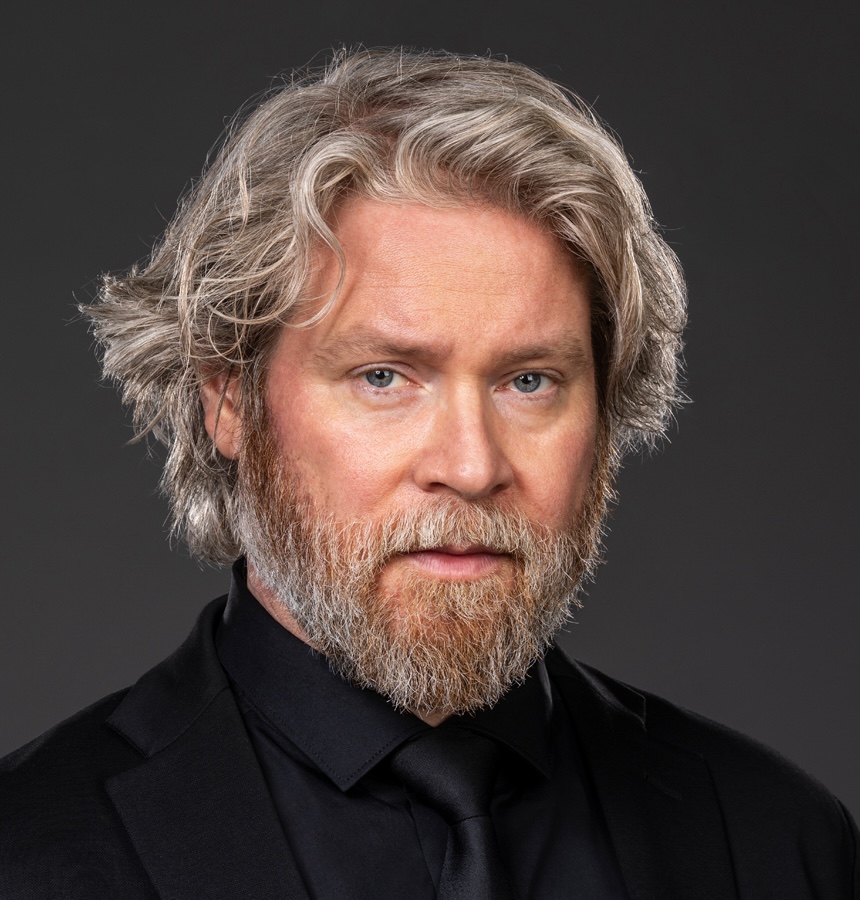 Lukas Loughran