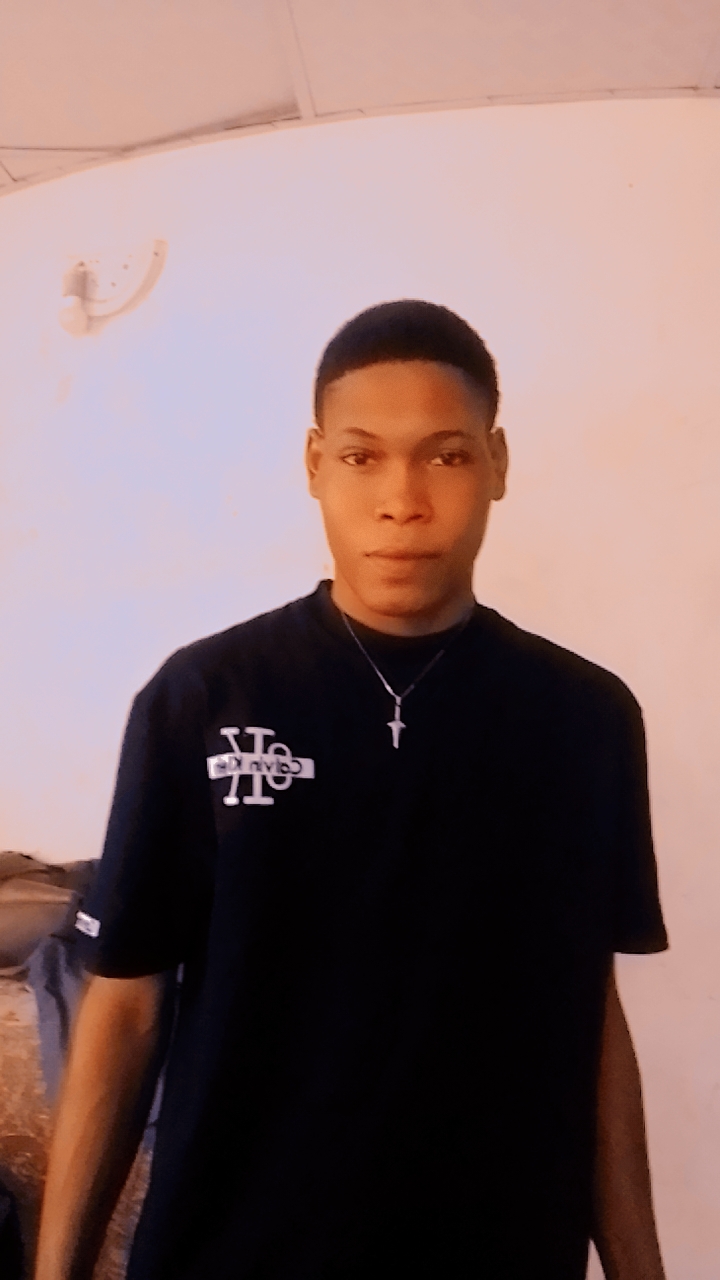 Makinde  Abayomi 