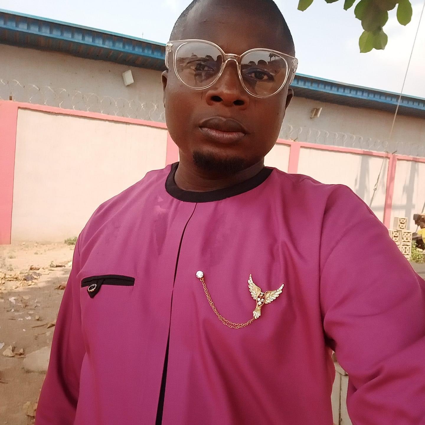 Oyeniyi  Ayobami 