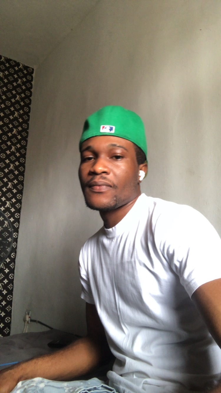 Ebeleogu  David