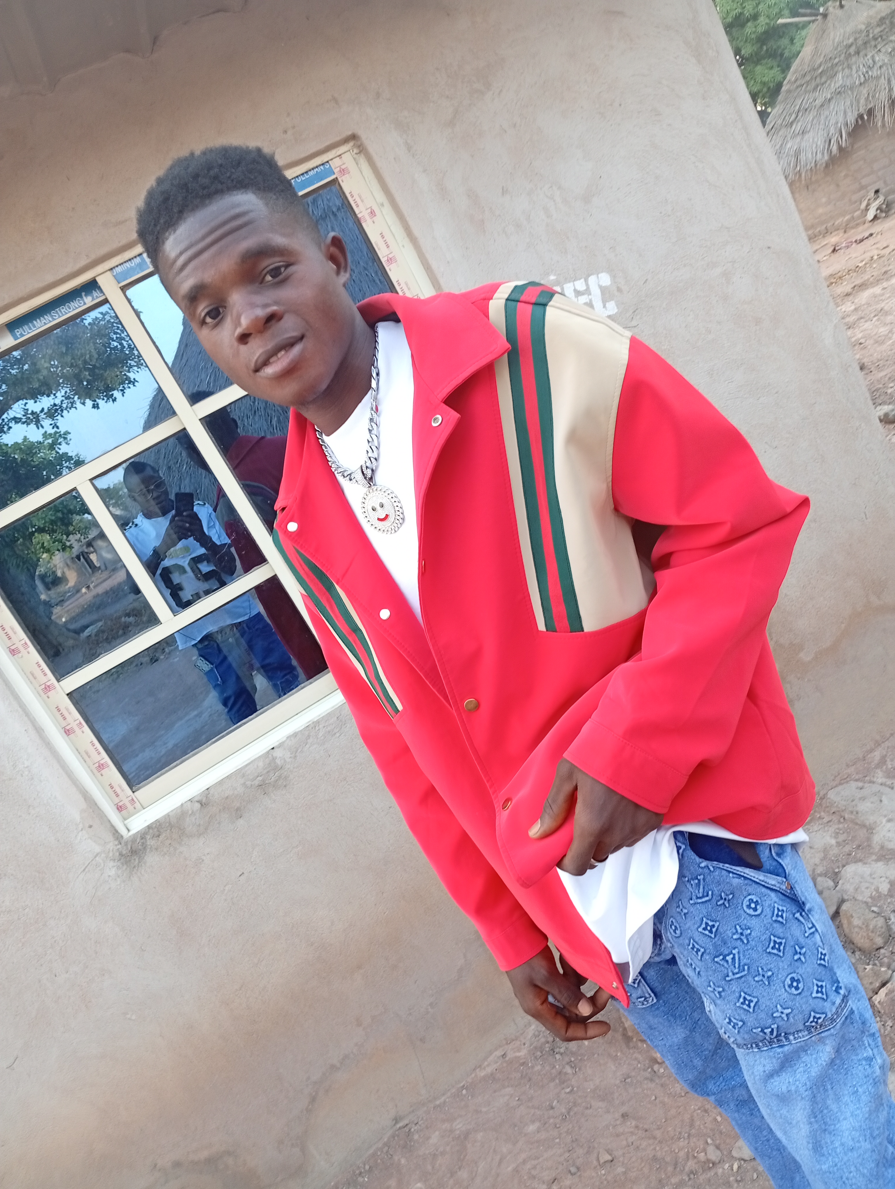 Ken  Philanthropist 