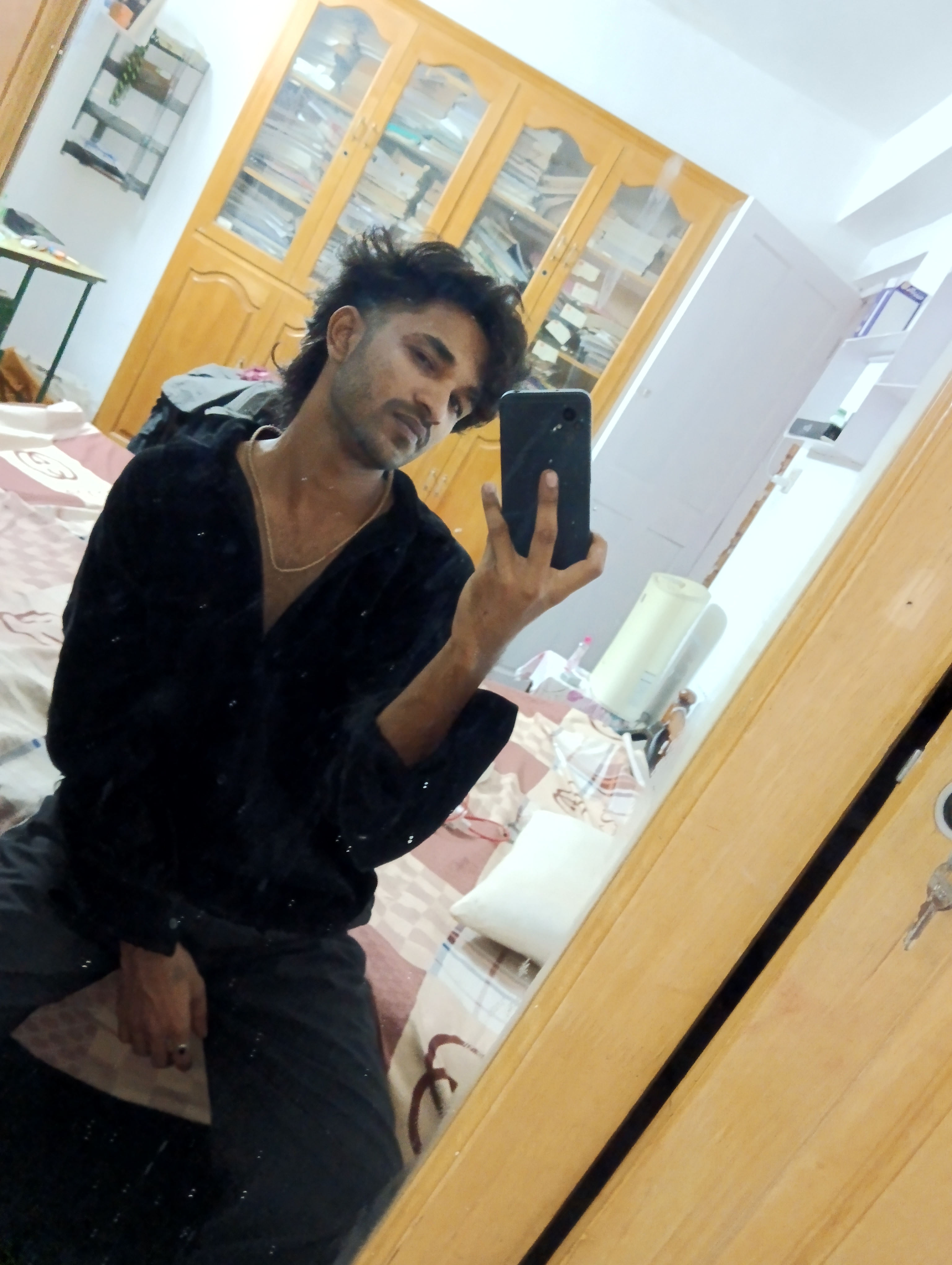 Akhil Smokie